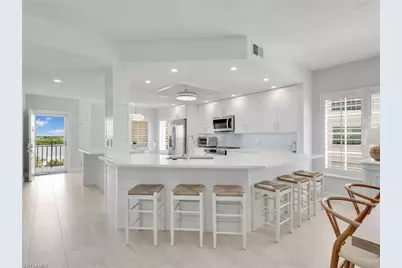 13105 Vanderbilt Dr #606, Naples, FL 34110 - Photo 6