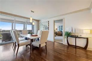 4651 Gulf Shore Blvd N, Naples, FL 34103 - Photo 18