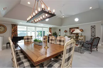 836 Bentwood Dr, Naples, FL 34108 - Photo 6