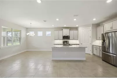 532 Spring Hill Lake Loop, Cape Coral, FL 33993 - Photo 6