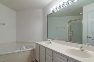 2200 Arielle Dr, Naples, FL 34109 - Photo 16