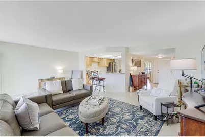 26900 Wedgewood Dr #304, Bonita Springs, FL 34134 - Photo 4