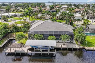 1135 Lorraine Ct, Cape Coral, FL 33904 - Photo 2