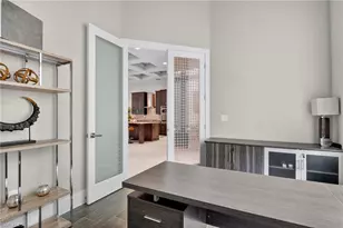 1135 Lorraine Ct, Cape Coral, FL 33904 - Photo 20