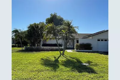 547 Eastwood Dr, Naples, FL 34110 - Photo 1