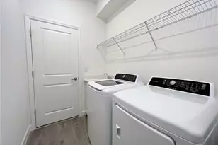 1388 Birdie Dr, Naples, FL 34120 - Photo 18