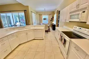 15590 Vallecas Ln, Naples, FL 34110 - Photo 18