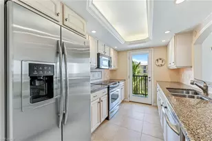 3500 Gulf Shore Blvd N, Naples, FL 34103 - Photo 12