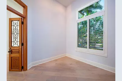 180 7th Ave S, Naples, FL 34102 - Photo 12