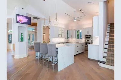 180 7th Ave S, Naples, FL 34102 - Photo 8