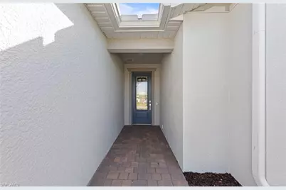 12401 Basalt Ln, Alva, FL 33920 - Photo 4