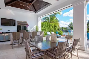 2135 Snook Dr, Naples, FL 34102 - Photo 28