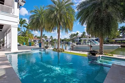 2135 Snook Dr, Naples, FL 34102 - Photo 24