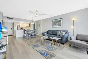 5 Bluebill Ave, Naples, FL 34108 - Photo 2