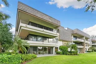 105 Clubhouse Ln, Naples, FL 34105 - Photo 26