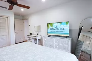 1521 Gordon River Ln, Naples, FL 34104 - Photo 24