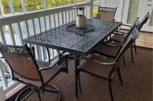 1521 Gordon River Ln, Naples, FL 34104 - Photo 32