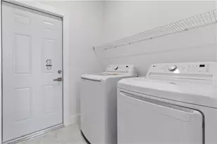 2600 57th St W, Lehigh Acres, FL 33971 - Photo 12