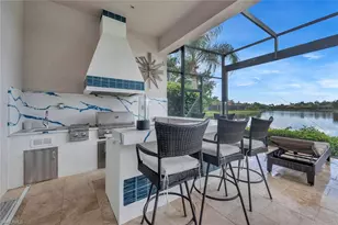 8957 Shenendoah Cir, Naples, FL 34113 - Photo 4