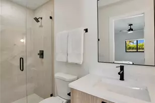 2616 Lakeview Dr, Naples, FL 34112 - Photo 24