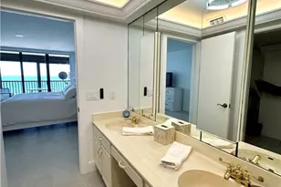 10951 Gulf Shore Dr, Naples, FL 34108 - Photo 16