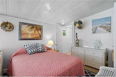 37 Bass Ln, Naples, FL 34114 - Photo 12