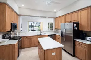 673 Vintage Reserve Cir, Naples, FL 34119 - Photo 12