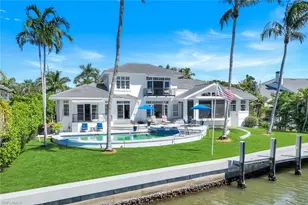400 Springline Dr, Naples, FL 34102 - Photo 4