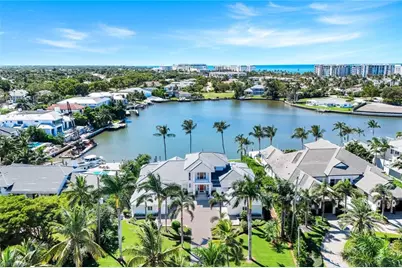 400 Spring Line Dr, Naples, FL 34102 - Photo 8