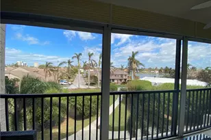 555 Park Shore Dr, Naples, FL 34103 - Photo 26