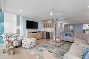 7515 Pelican Bay Blvd, Naples, FL 34108 - Photo 4