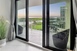 320 Seaview Ct, Marco Island, FL 34145 - Photo 6