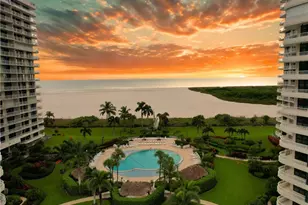 320 Seaview Ct, Marco Island, FL 34145 - Photo 2