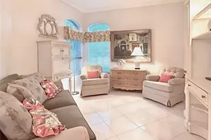 8854 Naples Heritage Dr, Naples, FL 34112 - Photo 4