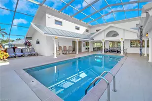 1275 Cobia Ct, Naples, FL 34102 - Photo 8