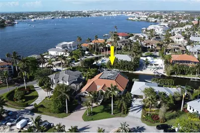 1275 Cobia Ct, Naples, FL 34102 - Photo 24