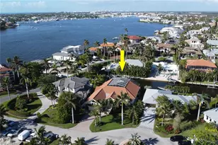 1275 Cobia Ct, Naples, FL 34102 - Photo 24