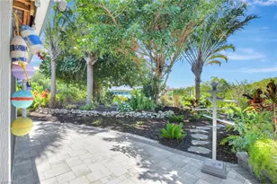 193 Cocohatchee St, Naples, FL 34110 - Photo 42