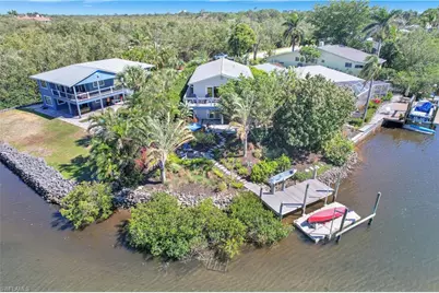 193 Cocohatchee St, Naples, FL 34110 - Photo 6