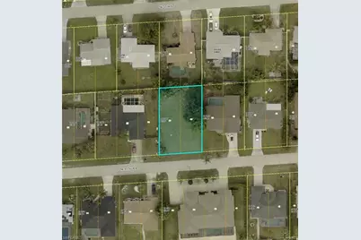 1903 SE 13th Ter, Cape Coral, FL 33990 - Photo 2