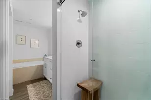 991 8th St S, Naples, FL 34102 - Photo 20