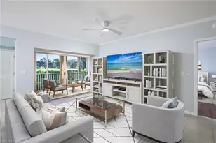 102 Tuscana Ct, Naples, FL 34119 - Photo 2