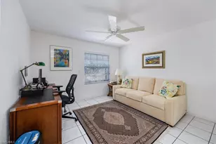 1090 Partridge Cir, Naples, FL 34104 - Photo 20