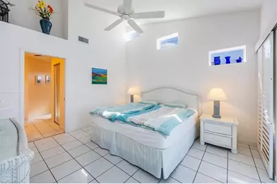 1090 Partridge Cir #201, Naples, FL 34104 - Photo 16