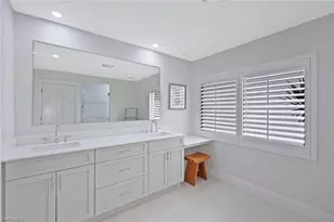 714 Reef Point Cir, Naples, FL 34108 - Photo 16