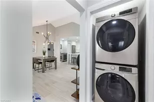 714 Reef Point Cir, Naples, FL 34108 - Photo 24