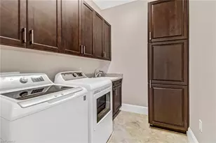 6487 Warwick Ave, Naples, FL 34113 - Photo 28