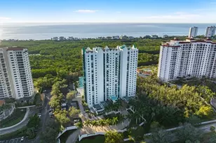 7515 Pelican Bay Blvd, Naples, FL 34108 - Photo 42