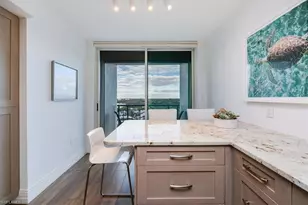 7515 Pelican Bay Blvd, Naples, FL 34108 - Photo 12