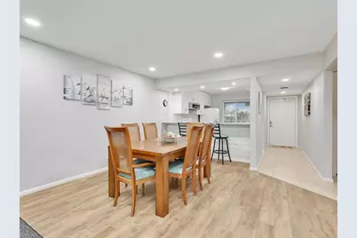 3676 Arctic Cir #112, Naples, FL 34112 - Photo 8